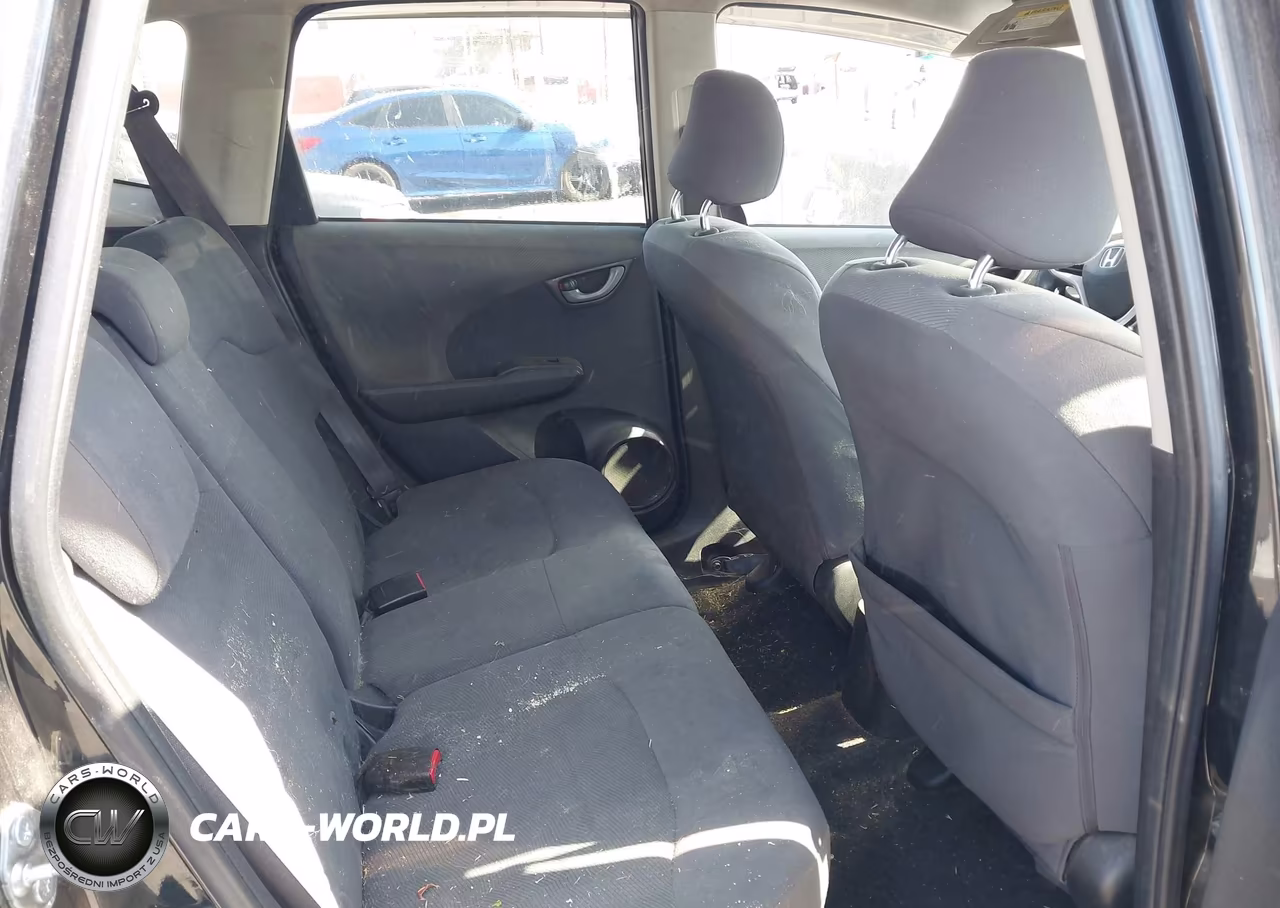 2013 Honda Fit VIN:JHMGE8H36DC010791 - 8
