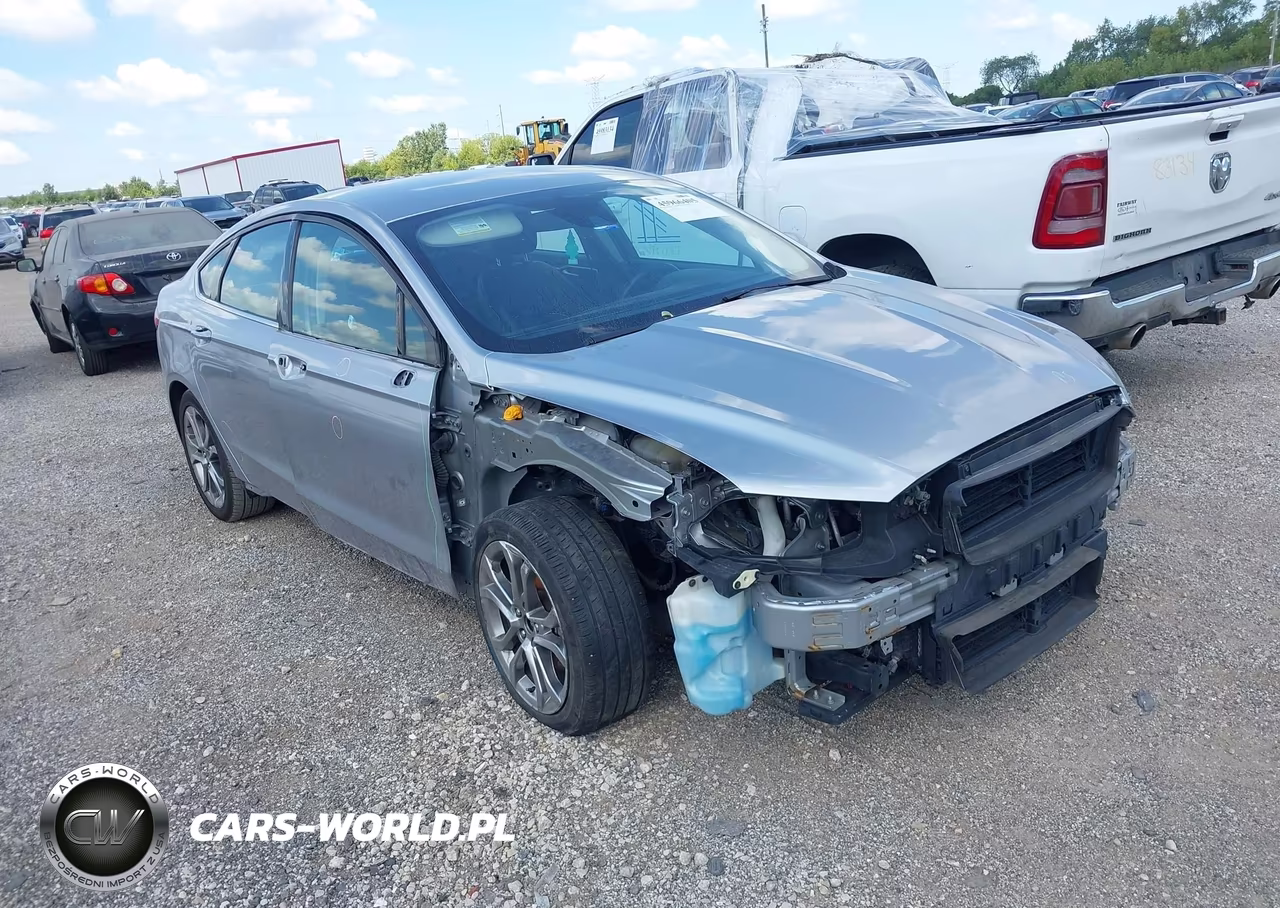 2020 Ford Fusion Sel – zdjęcie 1 z 16