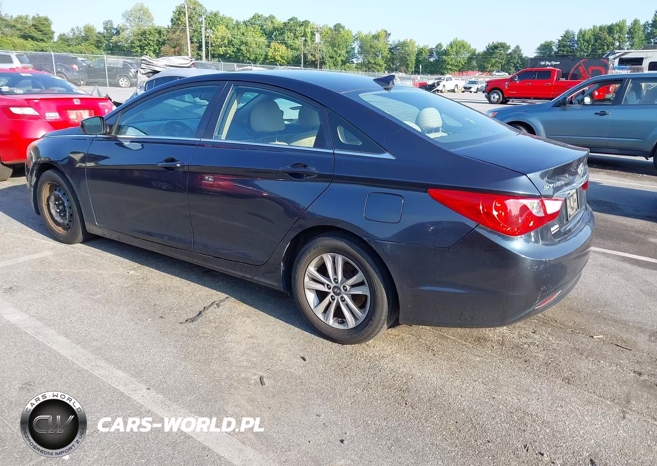 2012 Hyundai Sonata Gls VIN:5NPEB4AC3CH336801 - 3