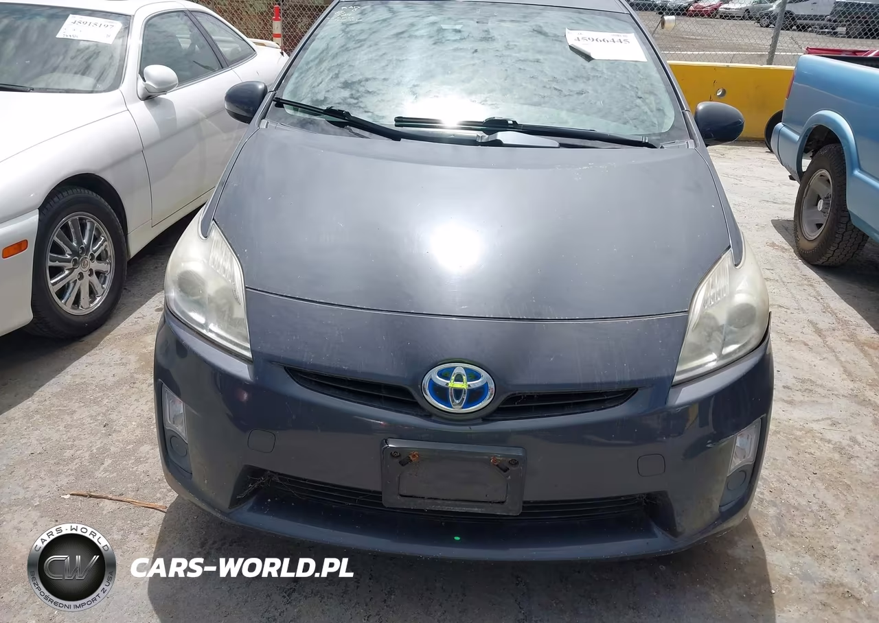 2011 Toyota Prius Two VIN:JTDKN3DU9B5311862 - 12