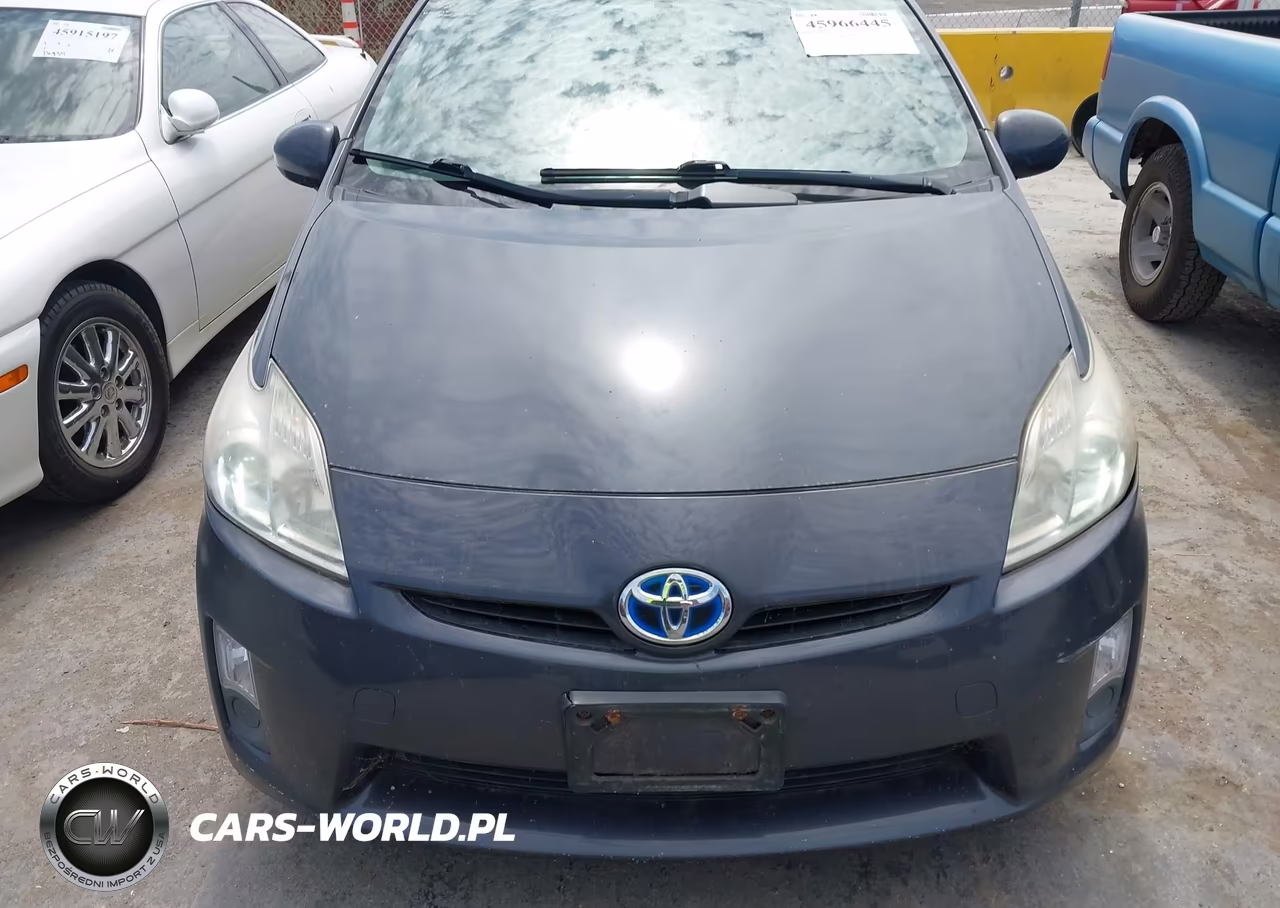 2011 Toyota Prius Two VIN:JTDKN3DU9B5311862 - 6