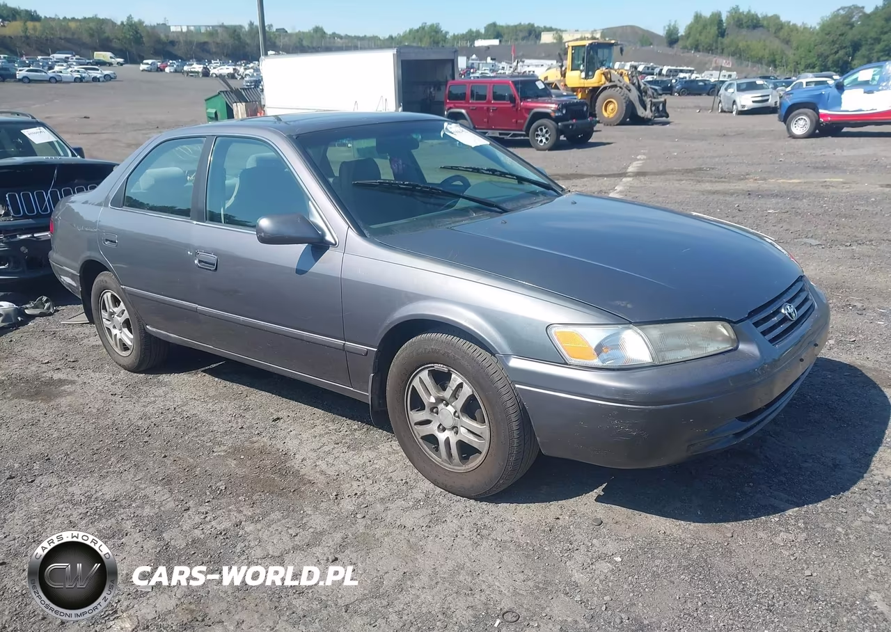 1999 Toyota Camry Le