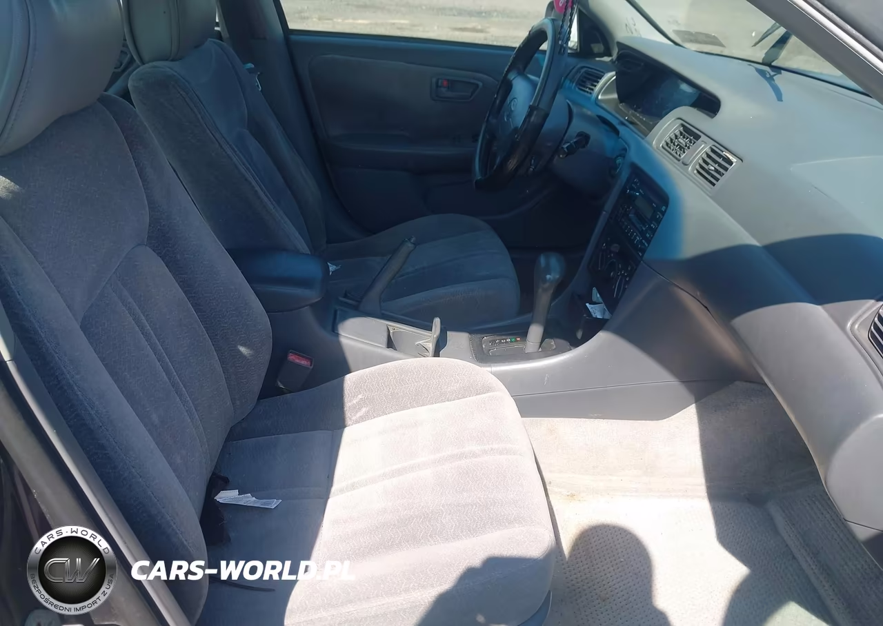 1999 Toyota Camry Le VIN:JT2BG22K1X0278777 - 5