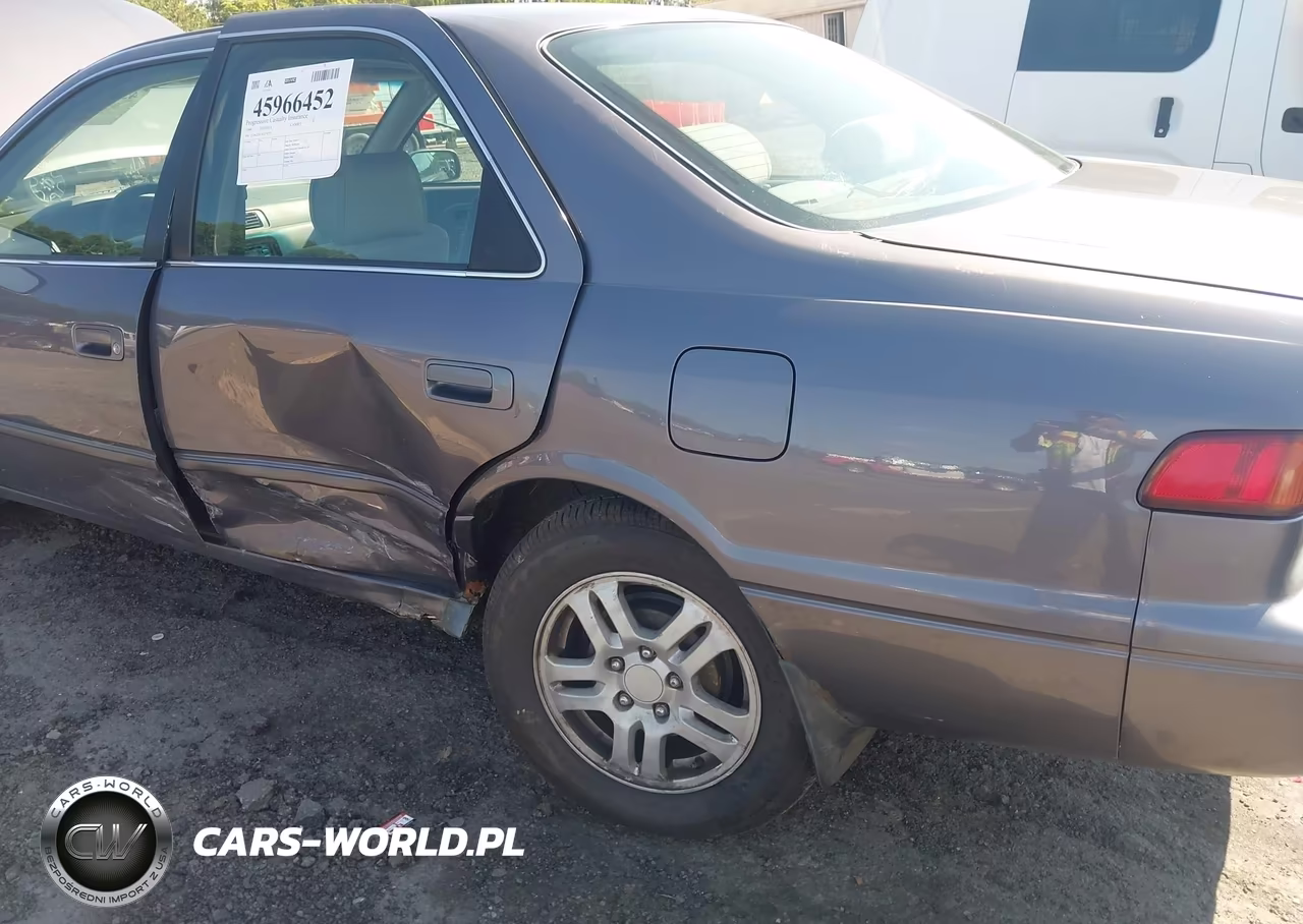 1999 Toyota Camry Le VIN:JT2BG22K1X0278777 - 6