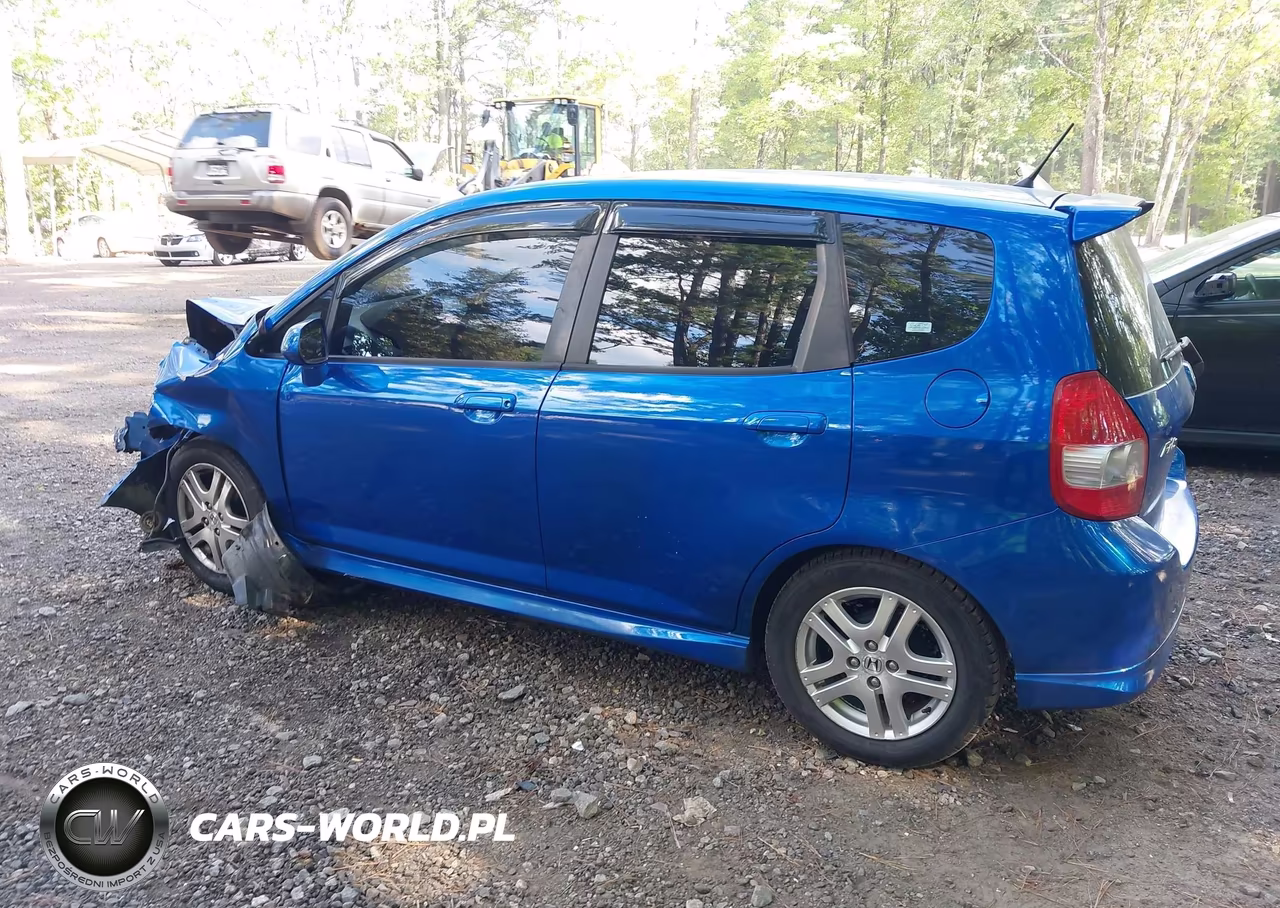 2007 Honda Fit Sport VIN:JHMGD38627S030868 - 3