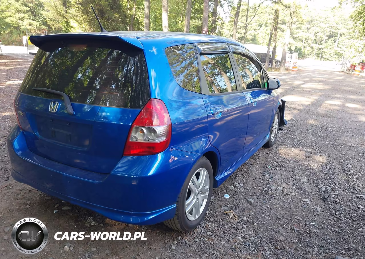 2007 Honda Fit Sport VIN:JHMGD38627S030868 - 4