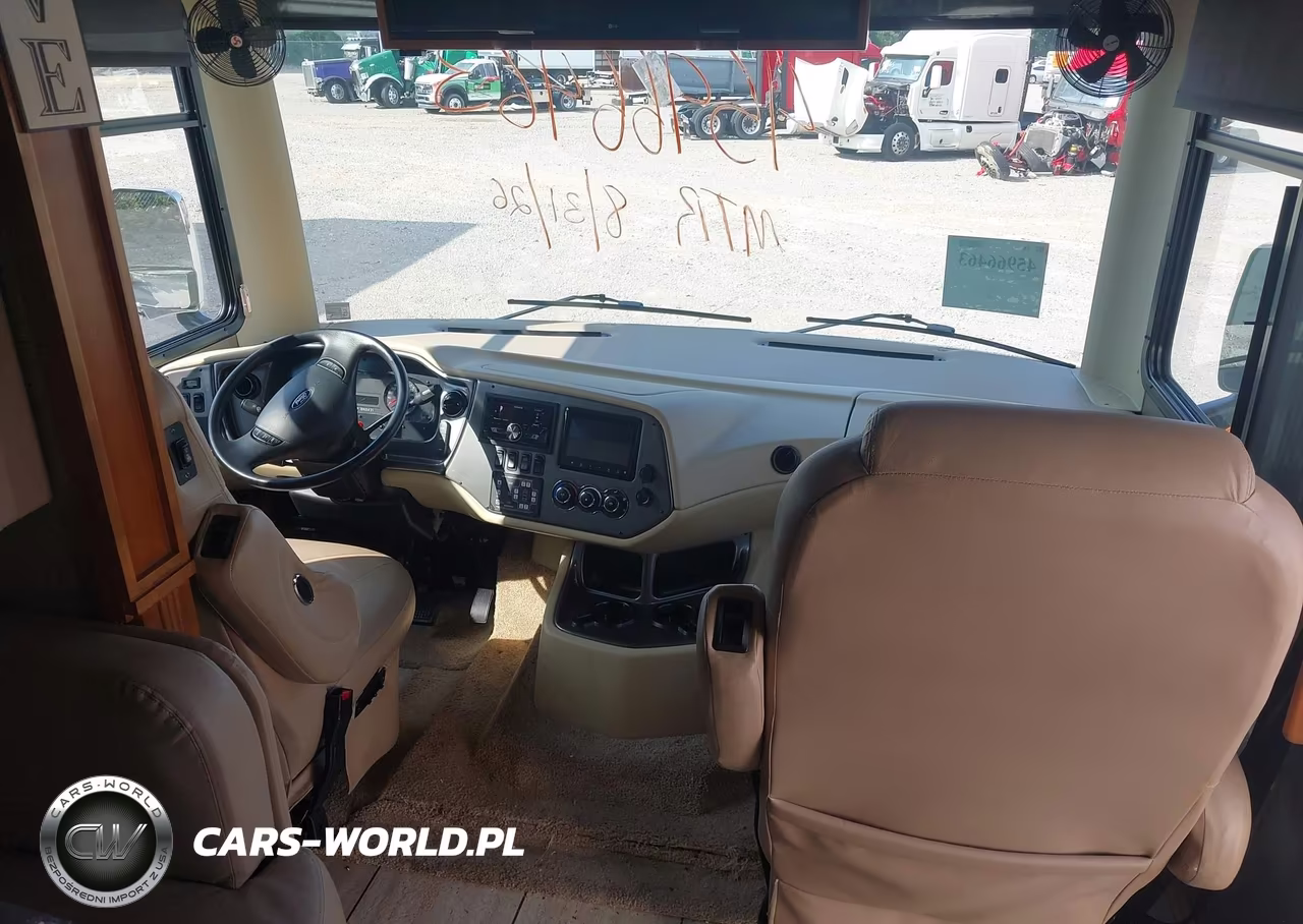 2018 Ford F53 VIN:1F66F5DY6J0A13815 - 5