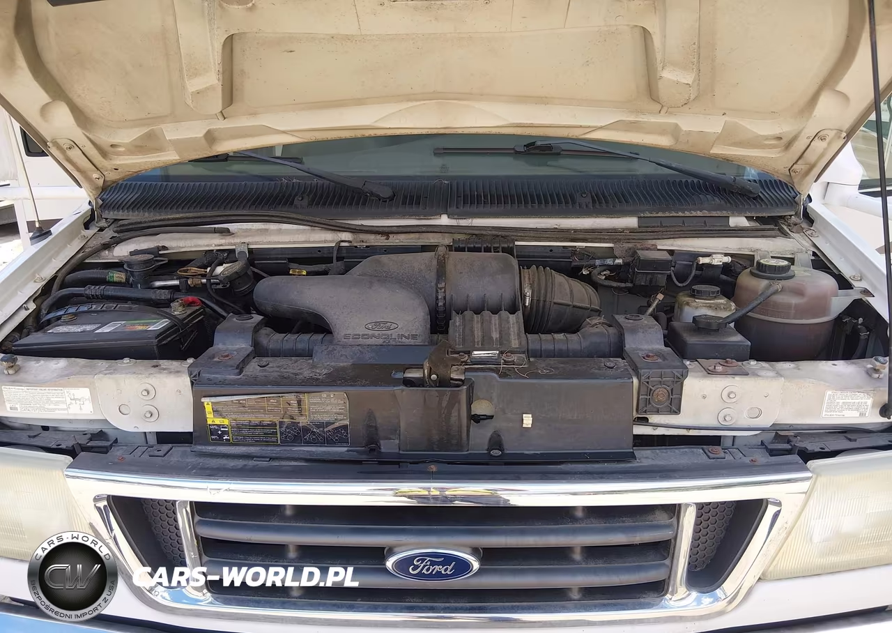 2004 Ford E-450 Cutaway Standard VIN:1FDXE45S34HA03236 - 9