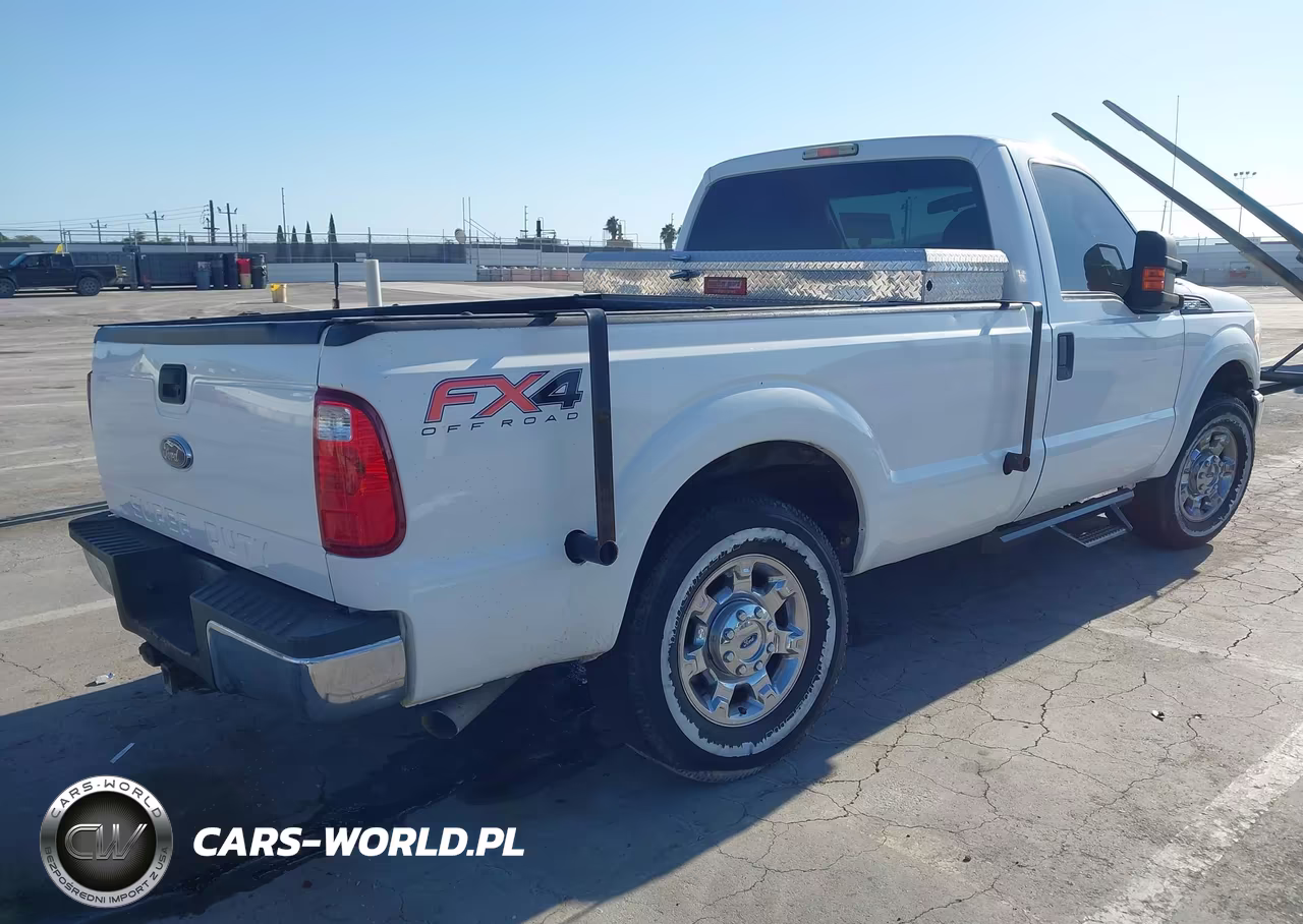2014 Ford F-250 Xl VIN:1FTBF2A61EEB00950 - 4