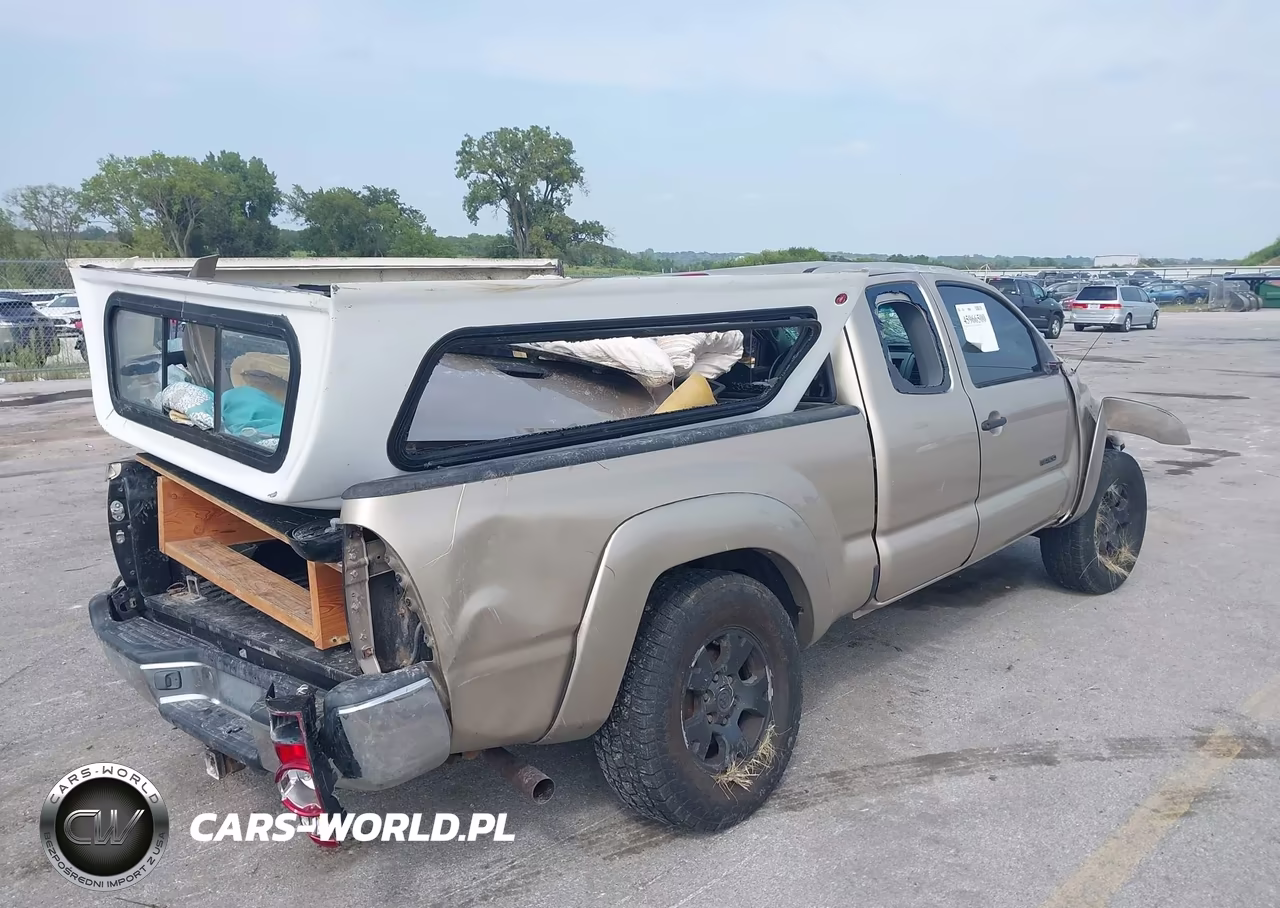 2006 Toyota Tacoma Base V6 VIN:5TEUU42N66Z253144 - 4