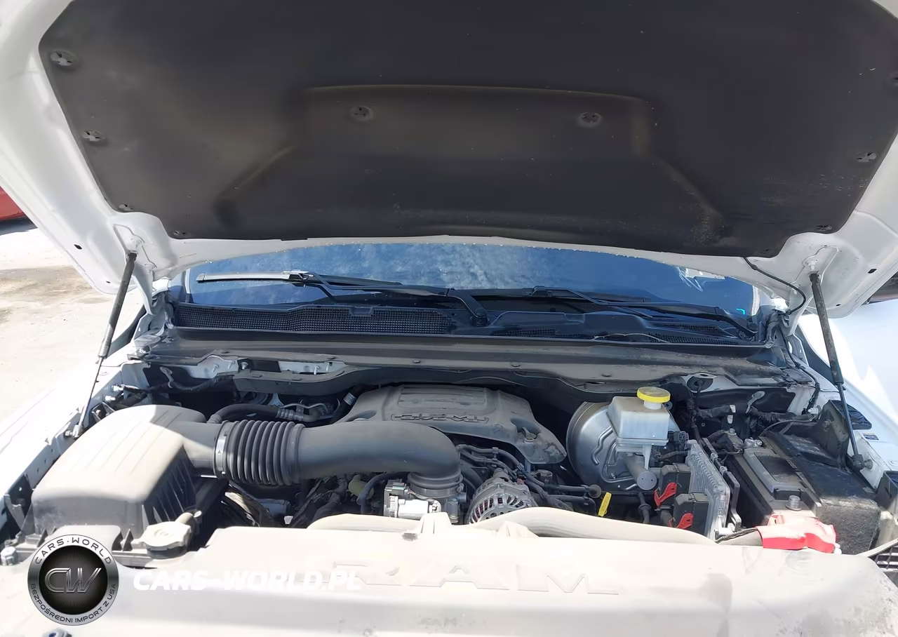 2022 Ram 1500 VIN:1C6SRFBT9NN161909 - 10