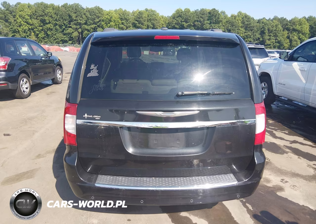 2015 Chrysler Town & Country Touring-L VIN:2C4RC1CG1FR515276 - 17