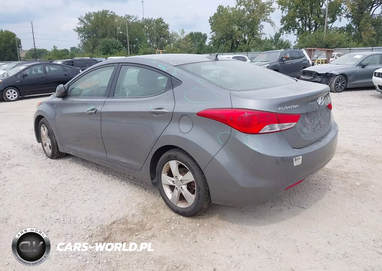 2012 Hyundai Elantra Gls VIN:5NPDH4AE0CH116642 - 3