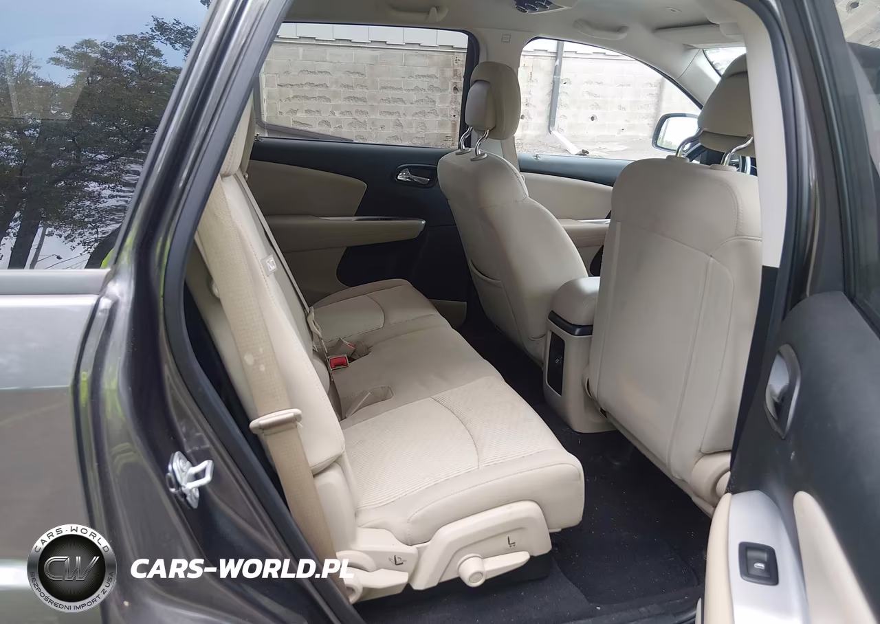 2018 Dodge Journey Sxt VIN:3C4PDCBG2JT525404 - 8