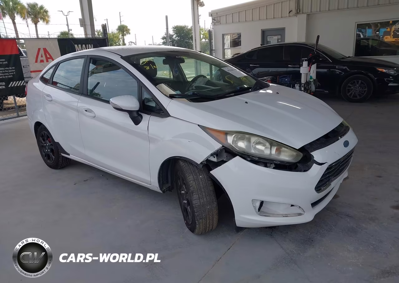 2015 Ford Fiesta Se VIN:3FADP4BJ7FM138091 - 1
