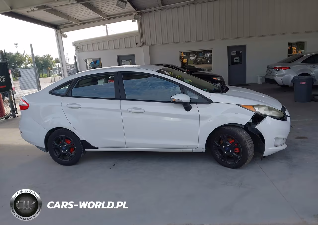 2015 Ford Fiesta Se VIN:3FADP4BJ7FM138091 - 13