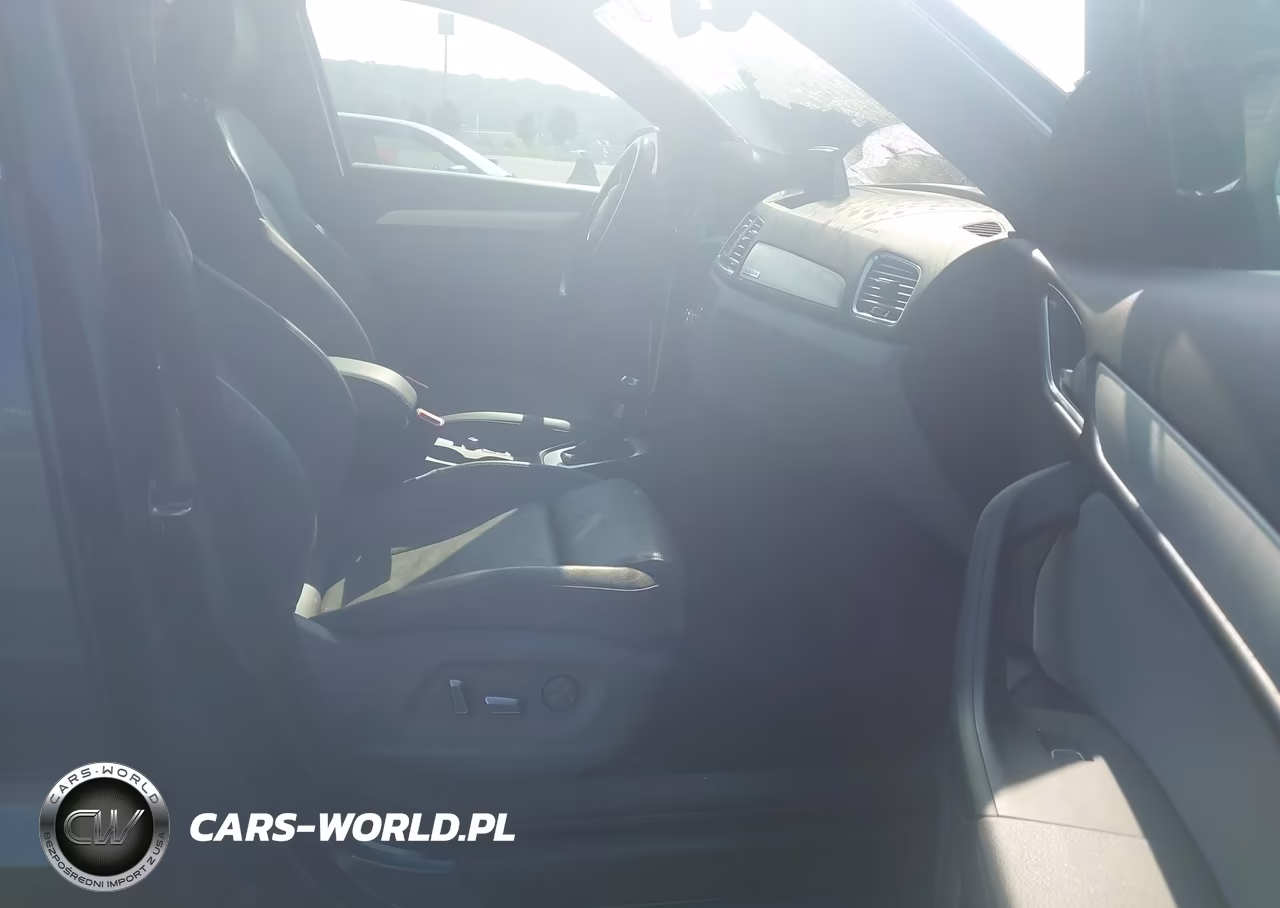 2017 Audi Q3 2.0T Premium VIN:WA1JCCFS4HR007427 - 5