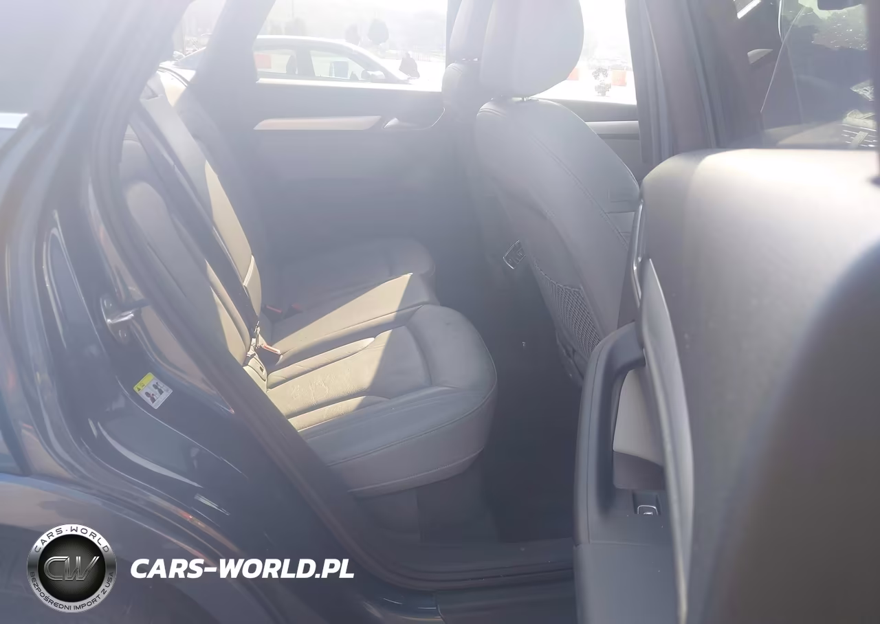 2017 Audi Q3 2.0T Premium VIN:WA1JCCFS4HR007427 - 8