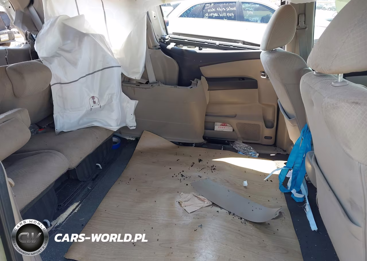 2016 Honda Odyssey Se VIN:5FNRL5H33GB114466 - 8