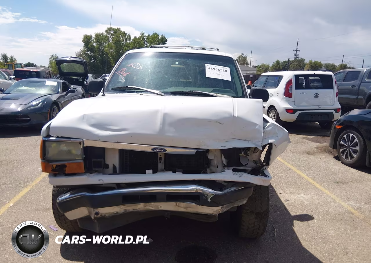 1992 Ford Explorer VIN:1FMDU34X8NUD08303 - 11
