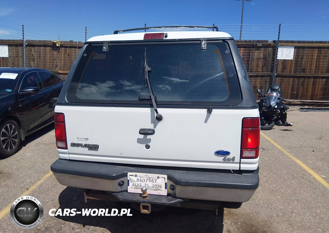 1992 Ford Explorer VIN:1FMDU34X8NUD08303 - 15