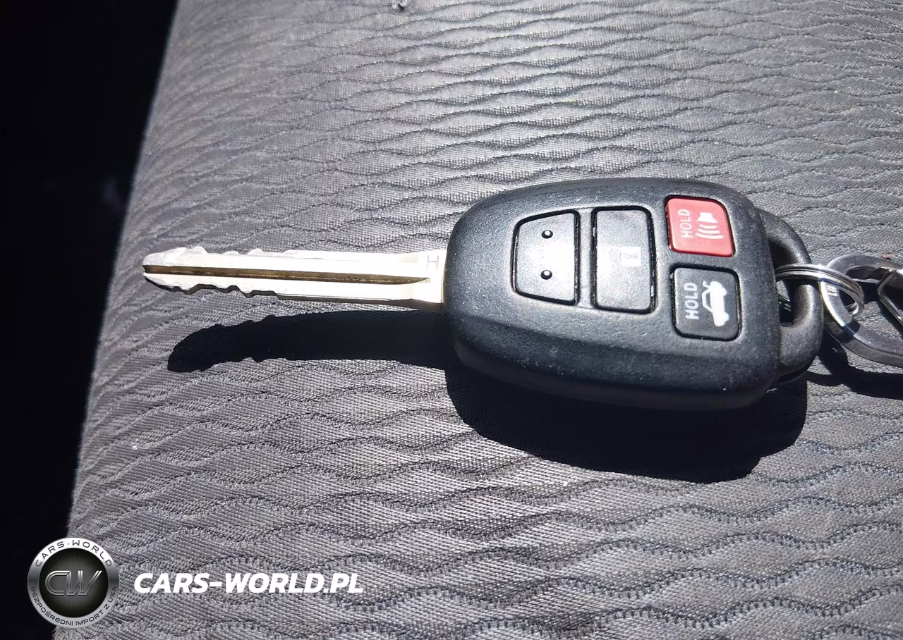 2019 Toyota Corolla Le VIN:2T1BURHE8KC177521 - 11