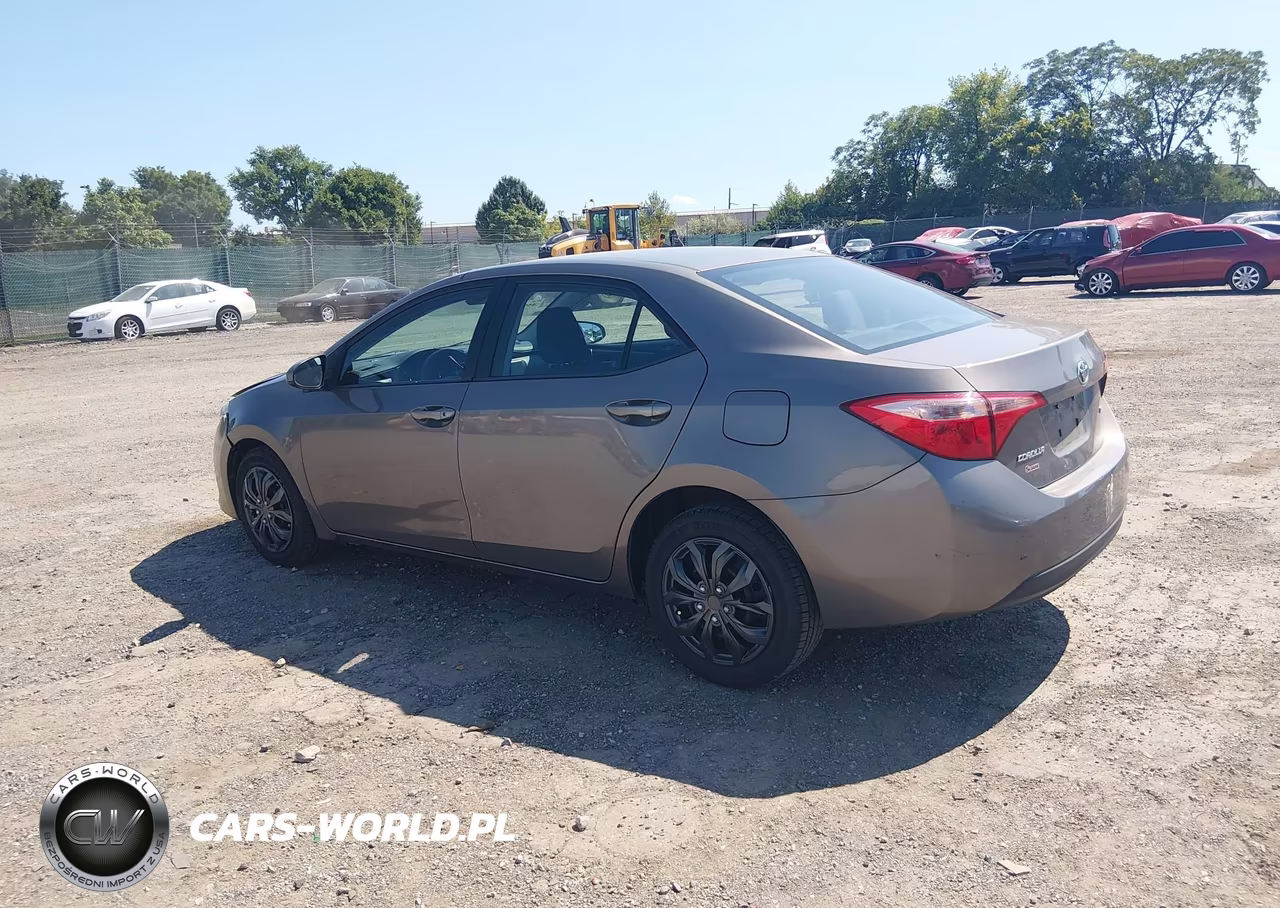 2019 Toyota Corolla Le VIN:2T1BURHE8KC177521 - 3