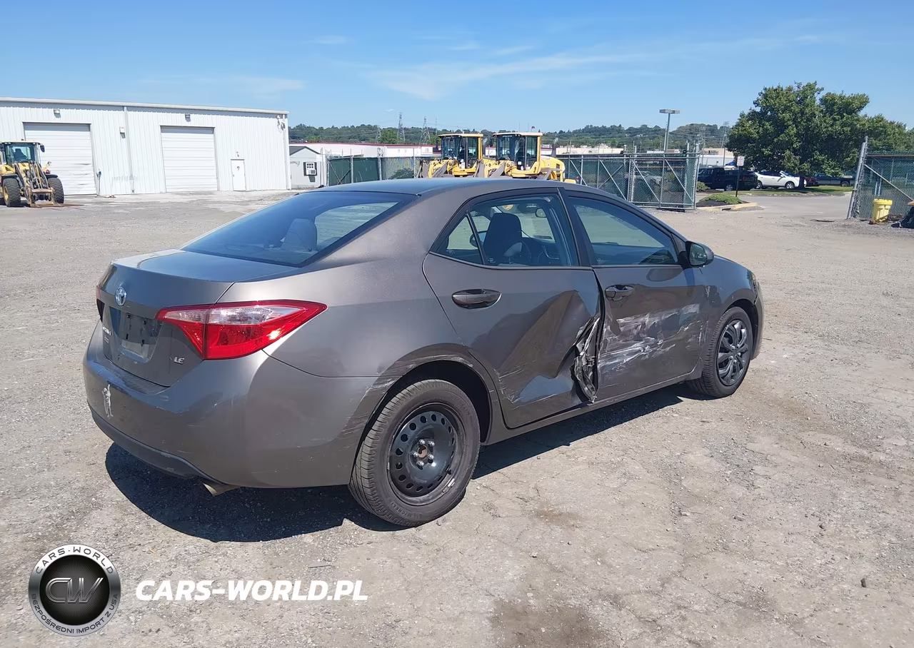2019 Toyota Corolla Le VIN:2T1BURHE8KC177521 - 4