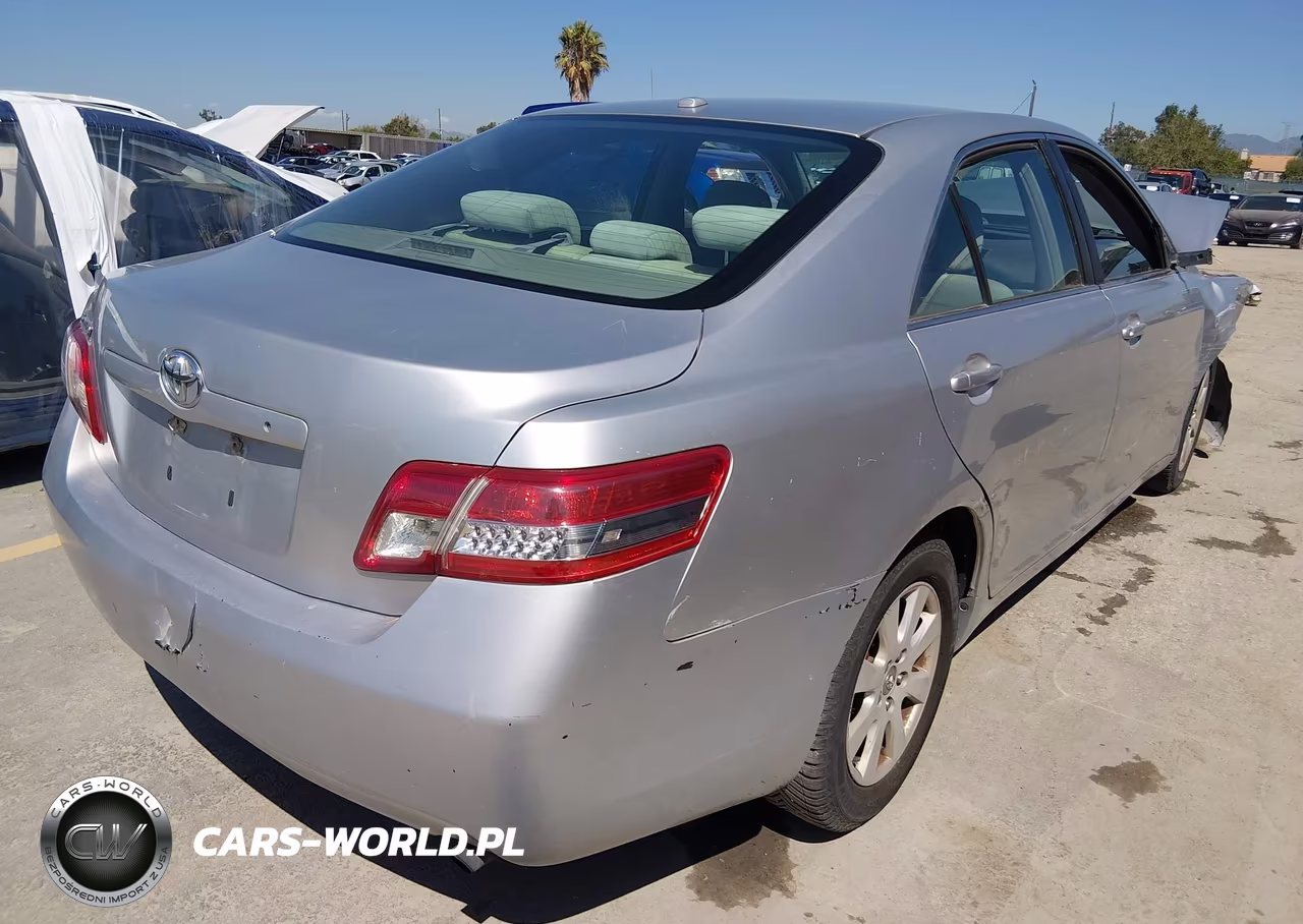 2010 Toyota Camry VIN:4T1BF3EK6AU014199 - 4