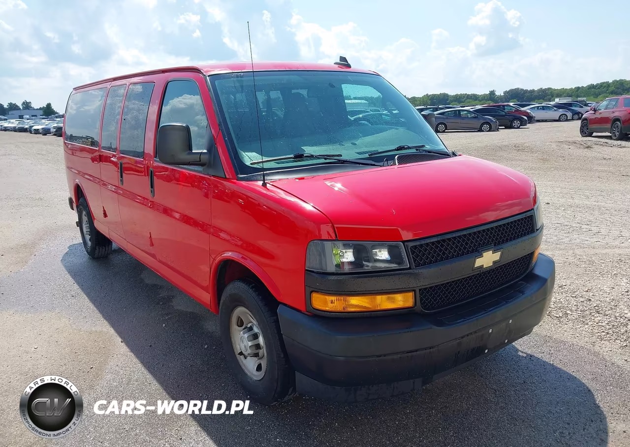 2019 Chevrolet Express 3500 Ls VIN:1GAZGNFG5K1332140 - 1