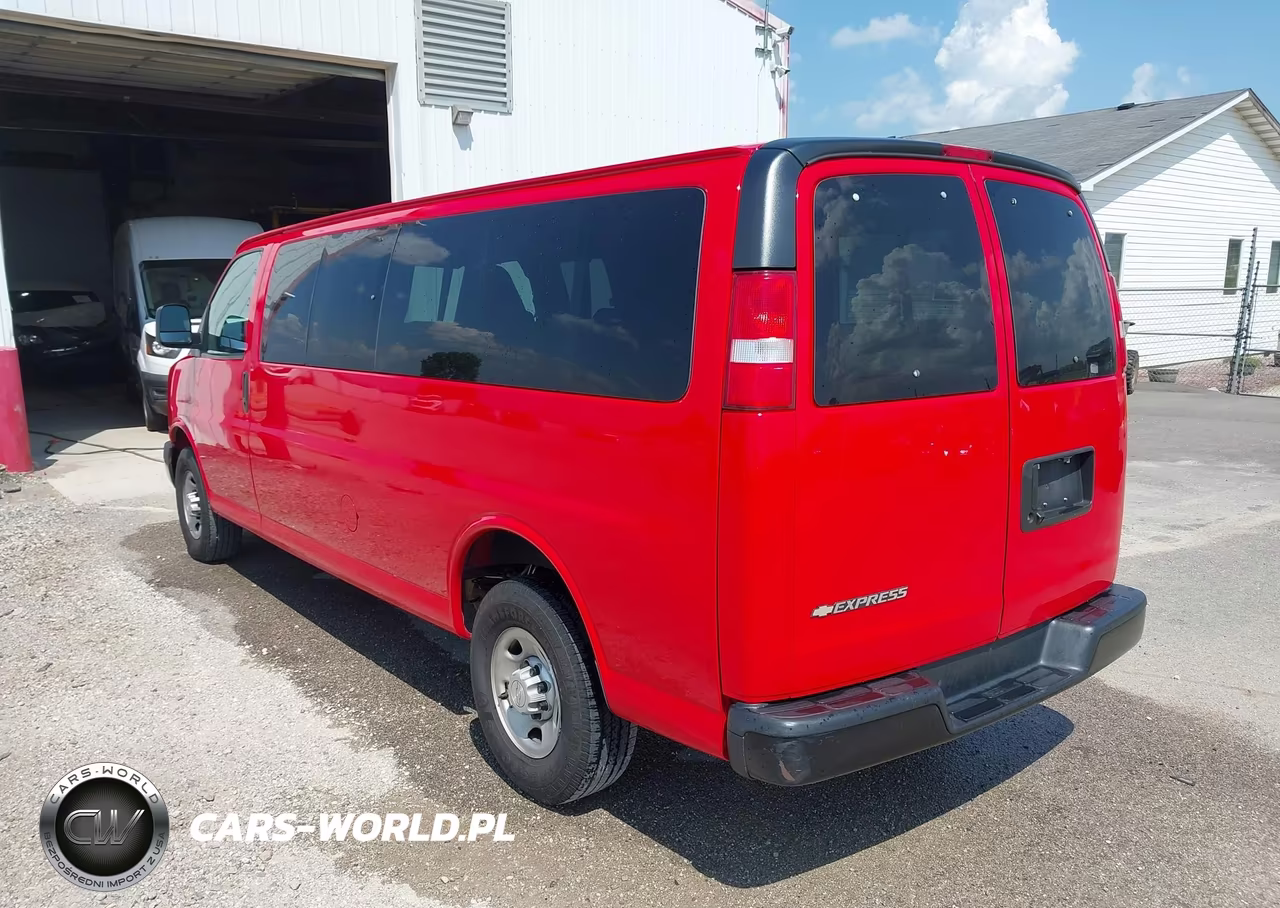 2019 Chevrolet Express 3500 Ls VIN:1GAZGNFG5K1332140 - 3