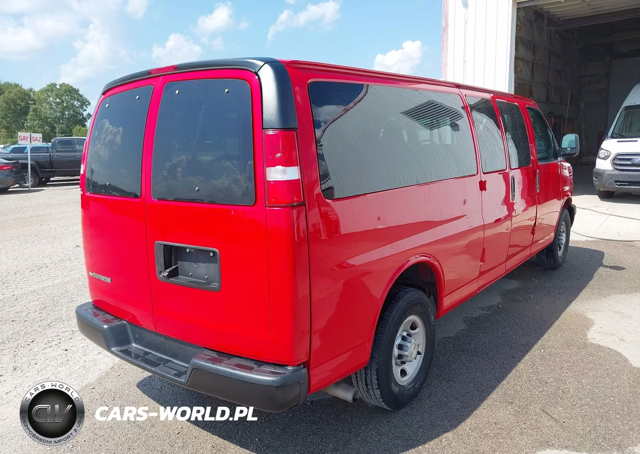 2019 Chevrolet Express 3500 Ls VIN:1GAZGNFG5K1332140 - 4