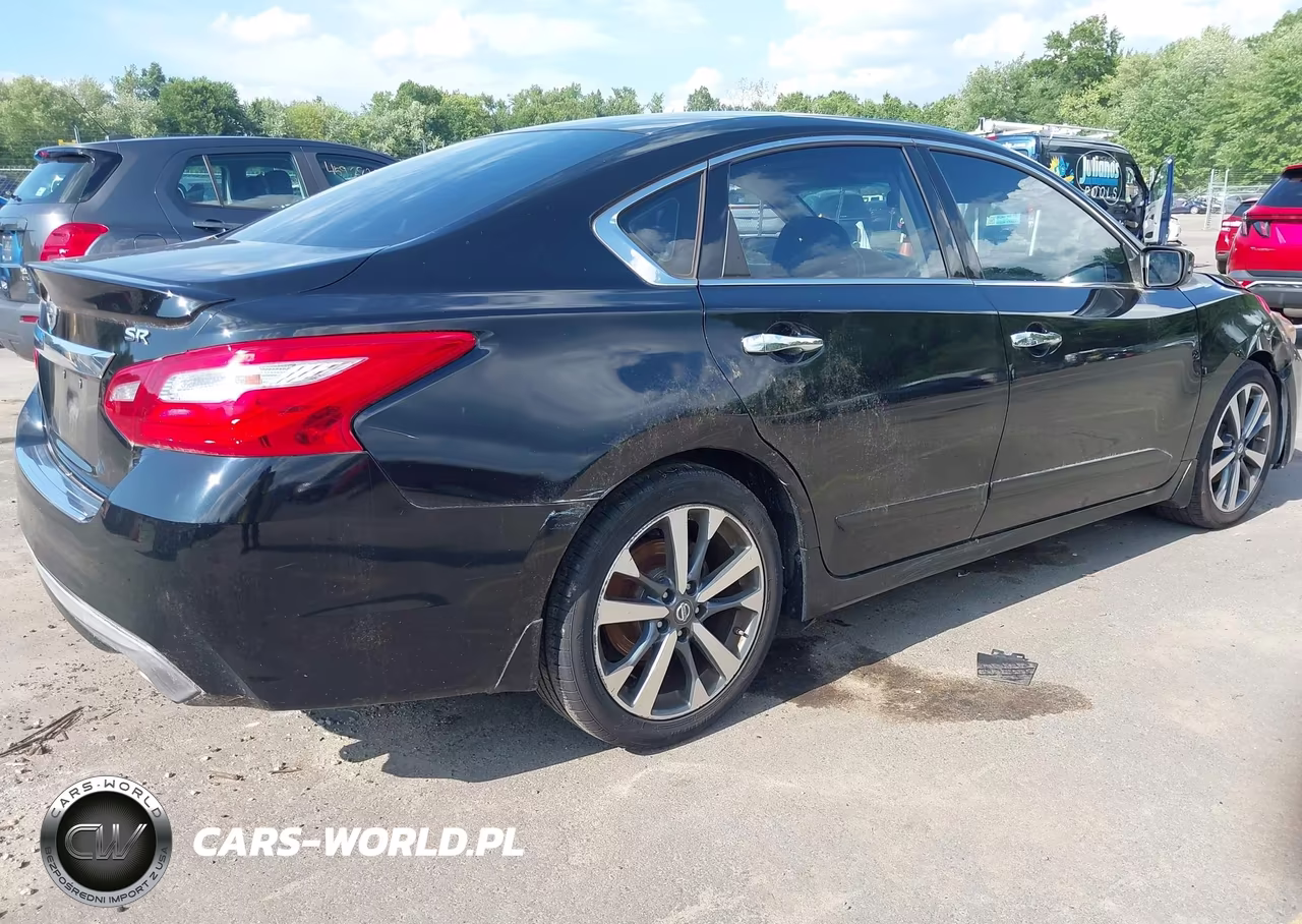 2016 Nissan Altima 2.5 Sr VIN:1N4AL3AP1GC284004 - 4