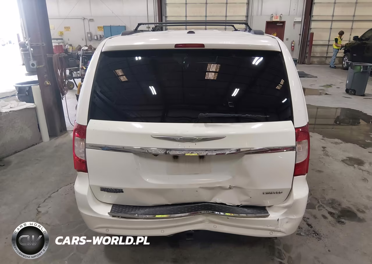 2012 Chrysler Town & Country Limited VIN:2C4RC1GG6CR200334 - 16