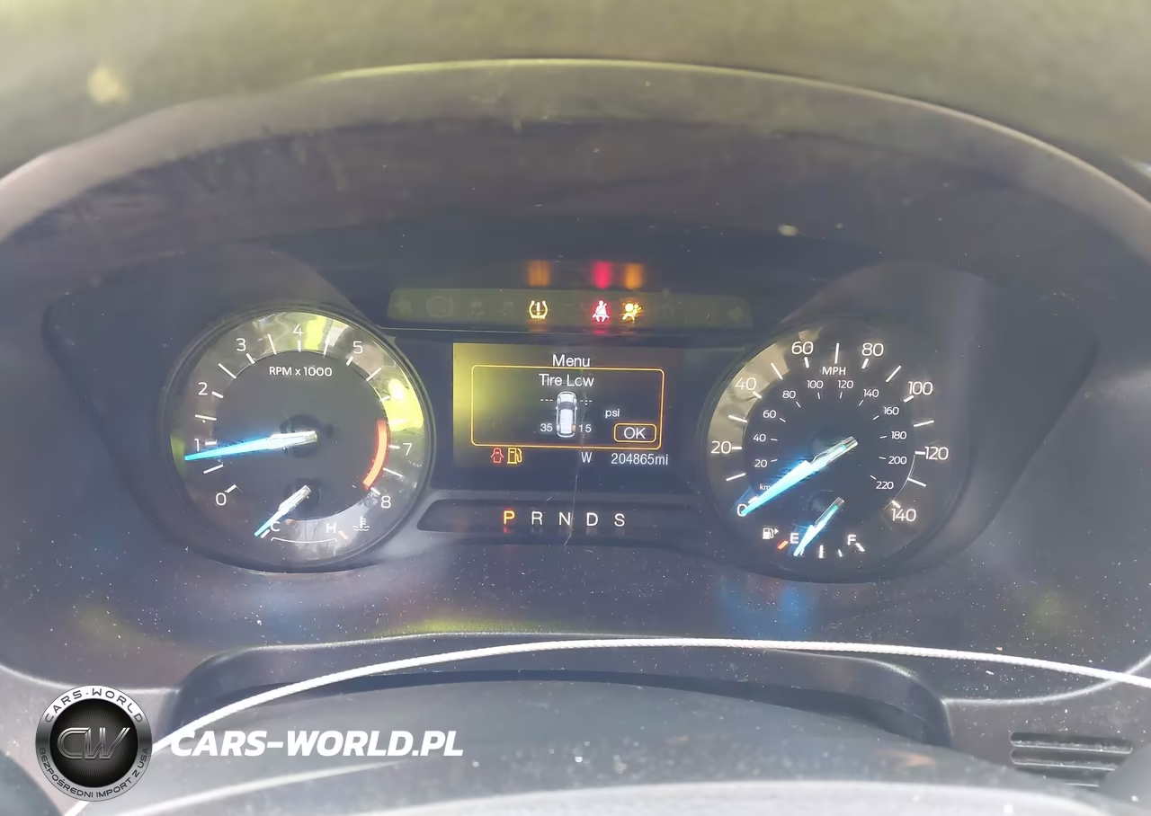 2017 Ford Explorer VIN:1FM5K8BH1HGC35622 - 7