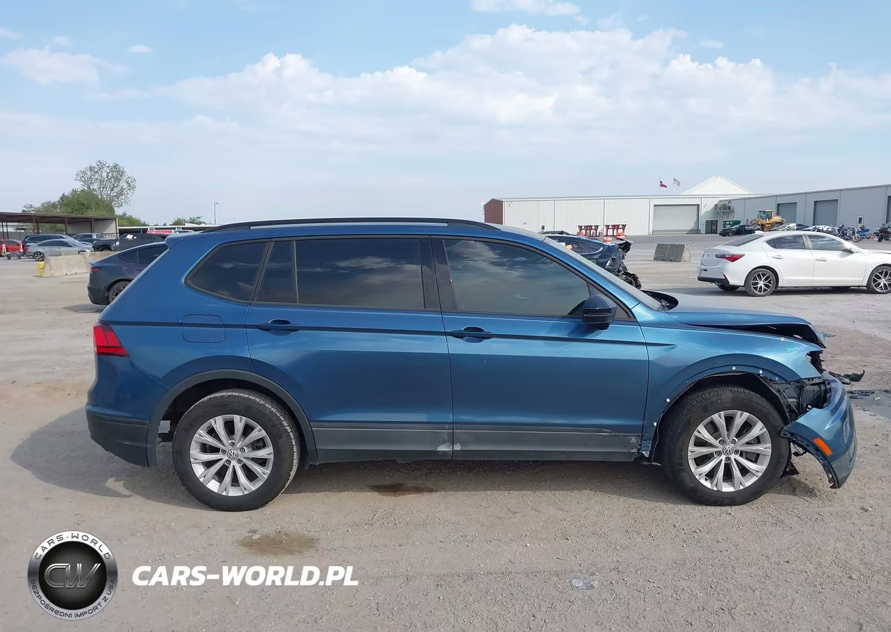2018 Volkswagen Tiguan 2.0T S VIN:3VV1B7AX9JM011744 - 13