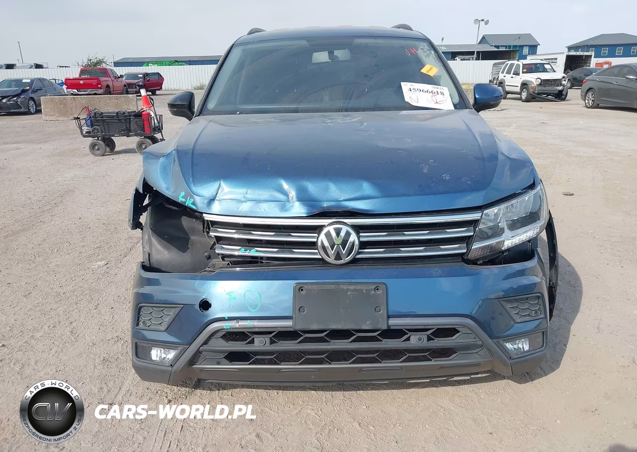 2018 Volkswagen Tiguan 2.0T S VIN:3VV1B7AX9JM011744 - 18