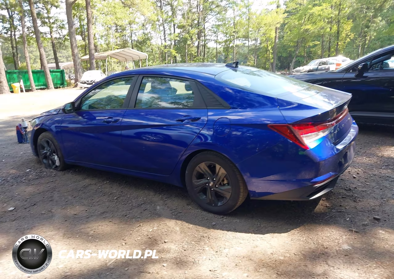 2023 Hyundai Elantra Sel VIN:KMHLM4AG8PU579256 - 3