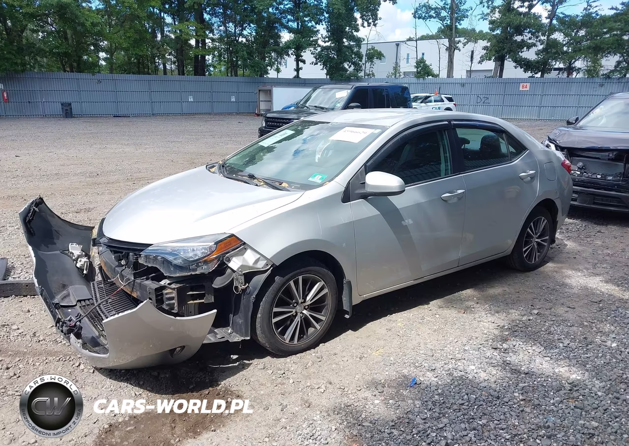 2017 Toyota Corolla Le VIN:5YFBURHE6HP620094 - 2