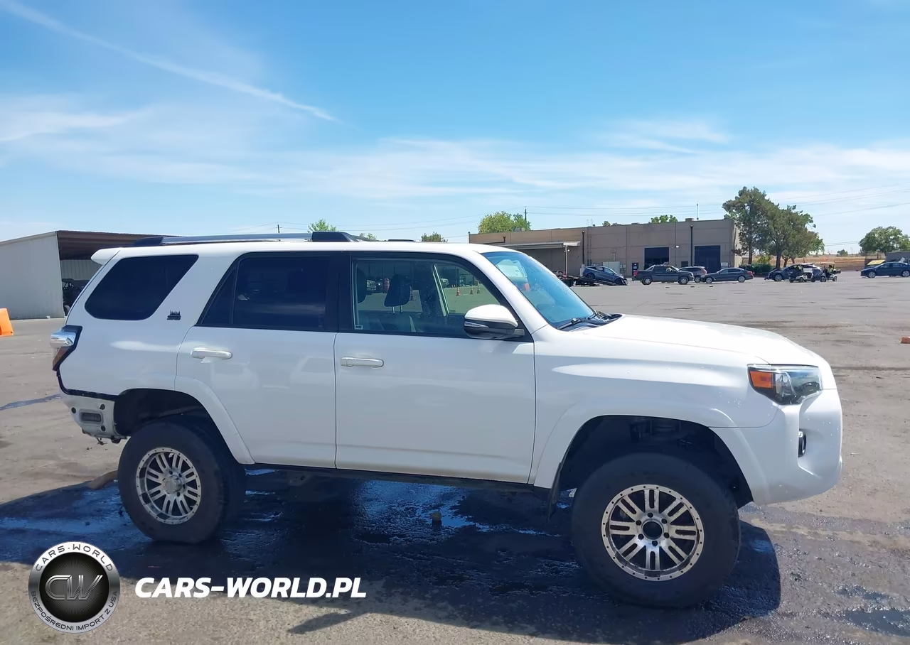 2020 Toyota 4Runner Sr5 Premium VIN:JTEBU5JR2L5759582 - 13
