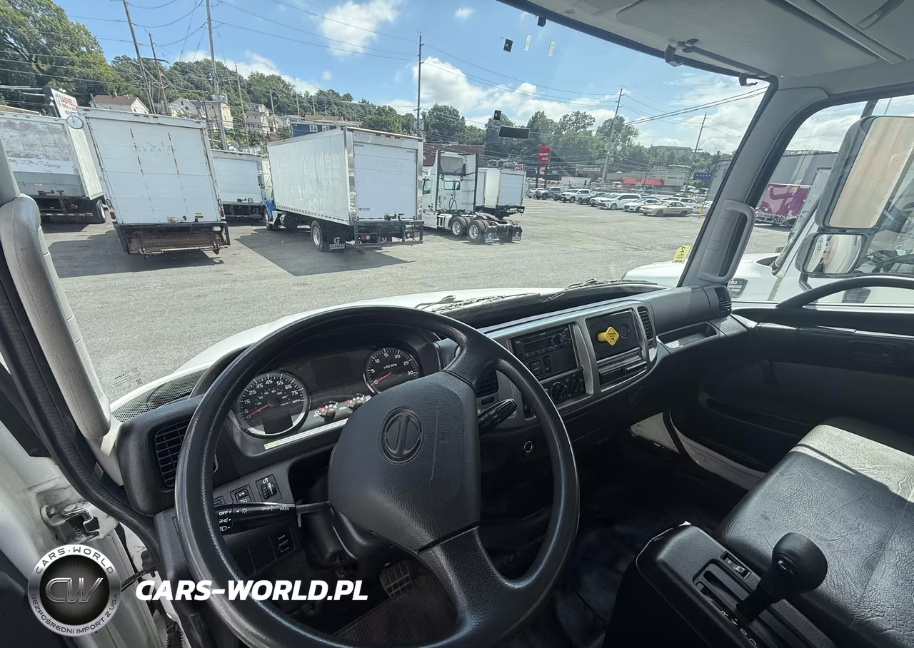 2018 Hino 338 Box Truck VIN:5PVNV8JR4J4S51228 - 10