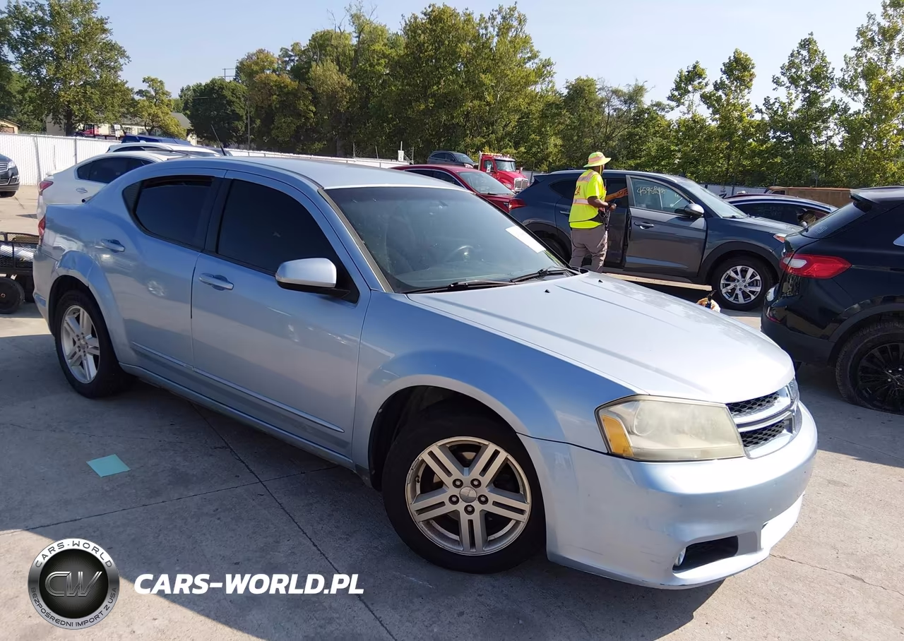 2013 Dodge Avenger Sxt – zdjęcie 1 z 11