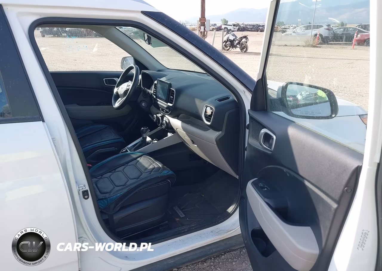 2023 Hyundai Venue Sel VIN:KMHRC8A3XPU218189 - 5