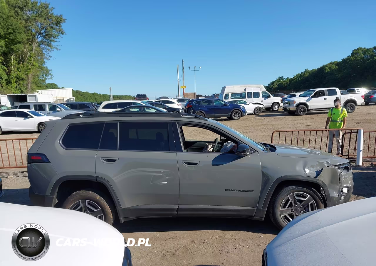 2026 Jeep Cherokee Limited 4X4 VIN:3C4PJMB2XTT237409 - 13