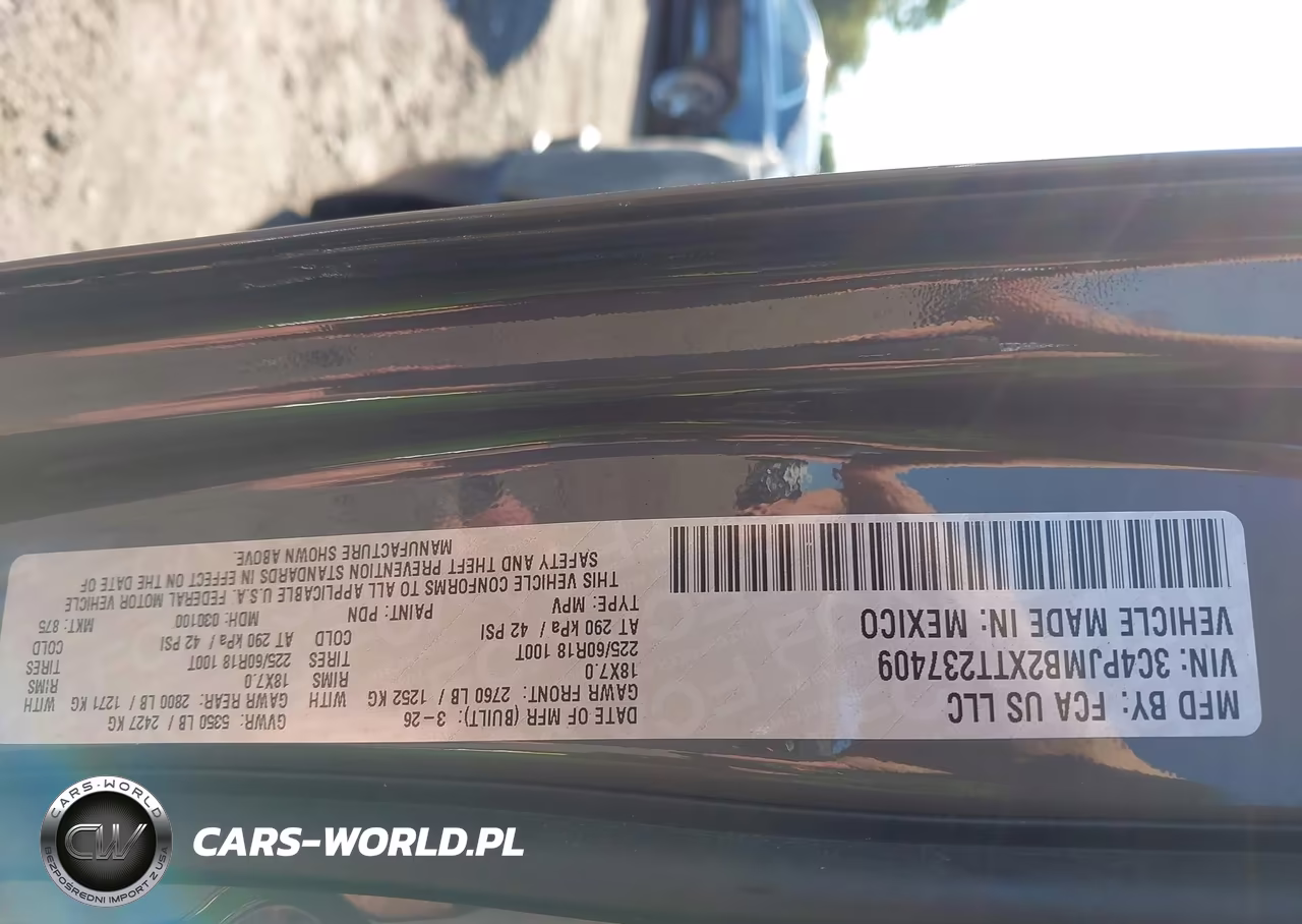 2026 Jeep Cherokee Limited 4X4 VIN:3C4PJMB2XTT237409 - 9