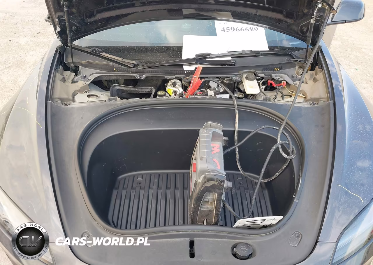 2024 Tesla Model 3 Performance All-Wheel Drive VIN:5YJ3E1ET1RF834266 - 10