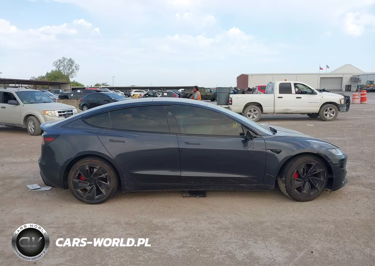 2024 Tesla Model 3 Performance All-Wheel Drive VIN:5YJ3E1ET1RF834266 - 13