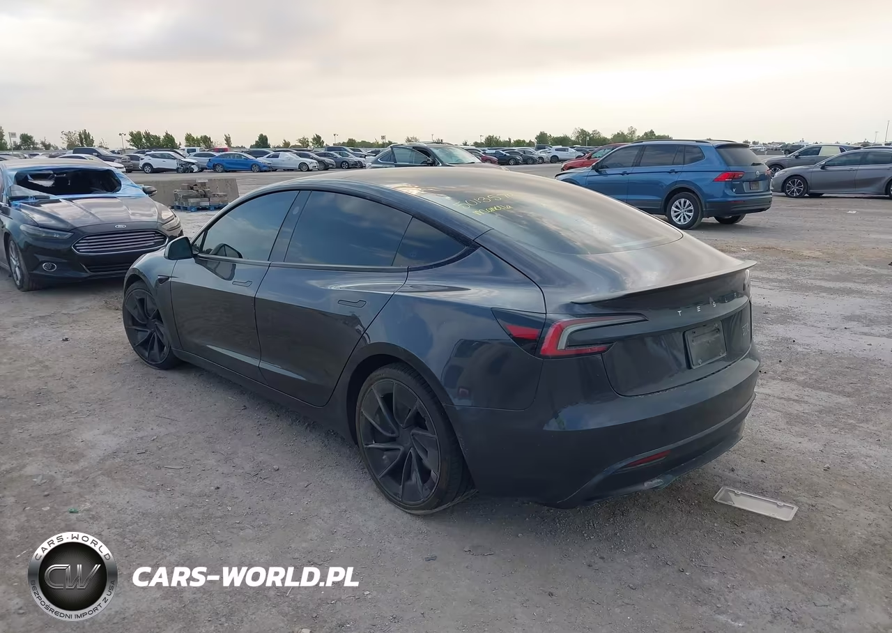 2024 Tesla Model 3 Performance All-Wheel Drive VIN:5YJ3E1ET1RF834266 - 3