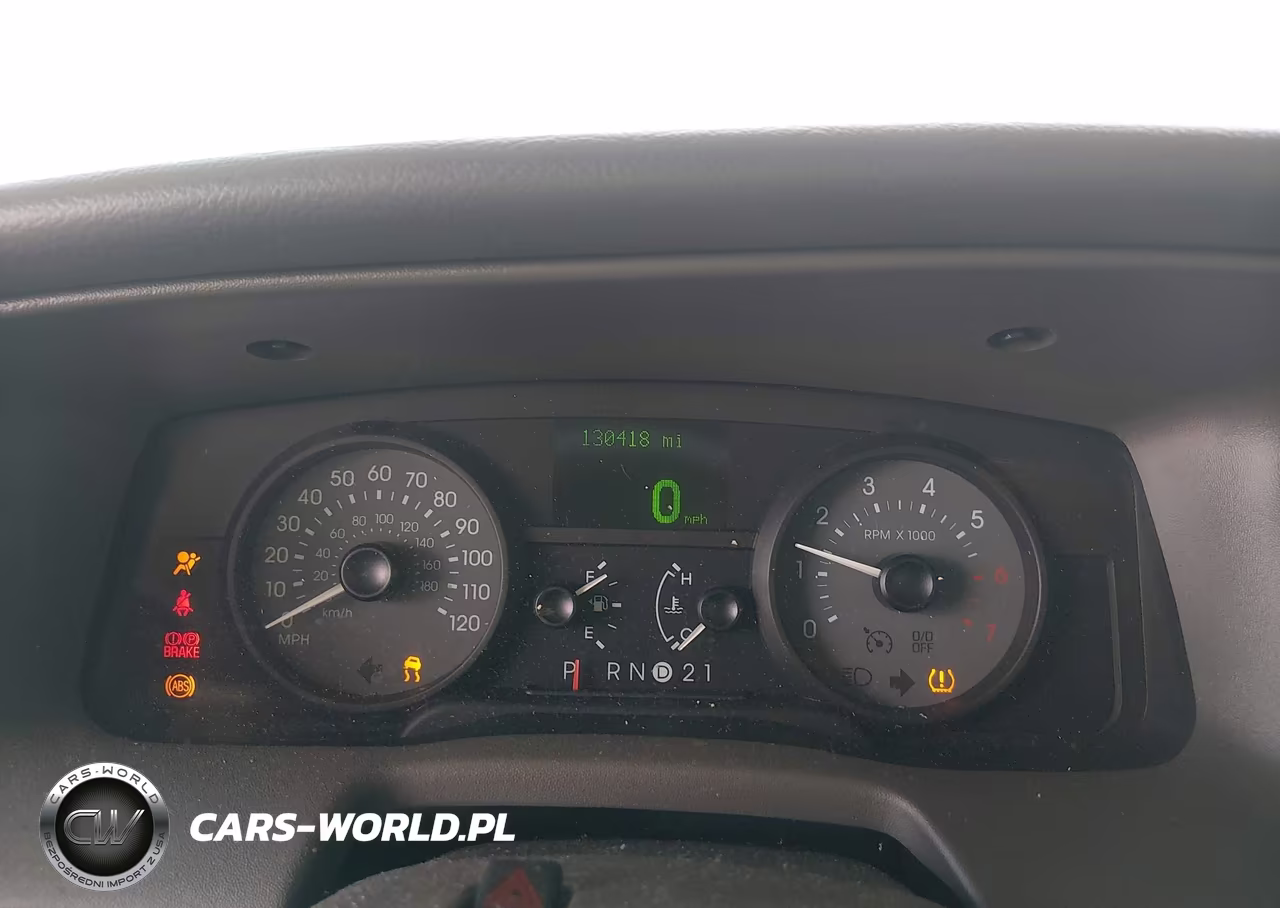 2008 Mercury Grand Marquis Ls VIN:2MEFM75V78X648023 - 7