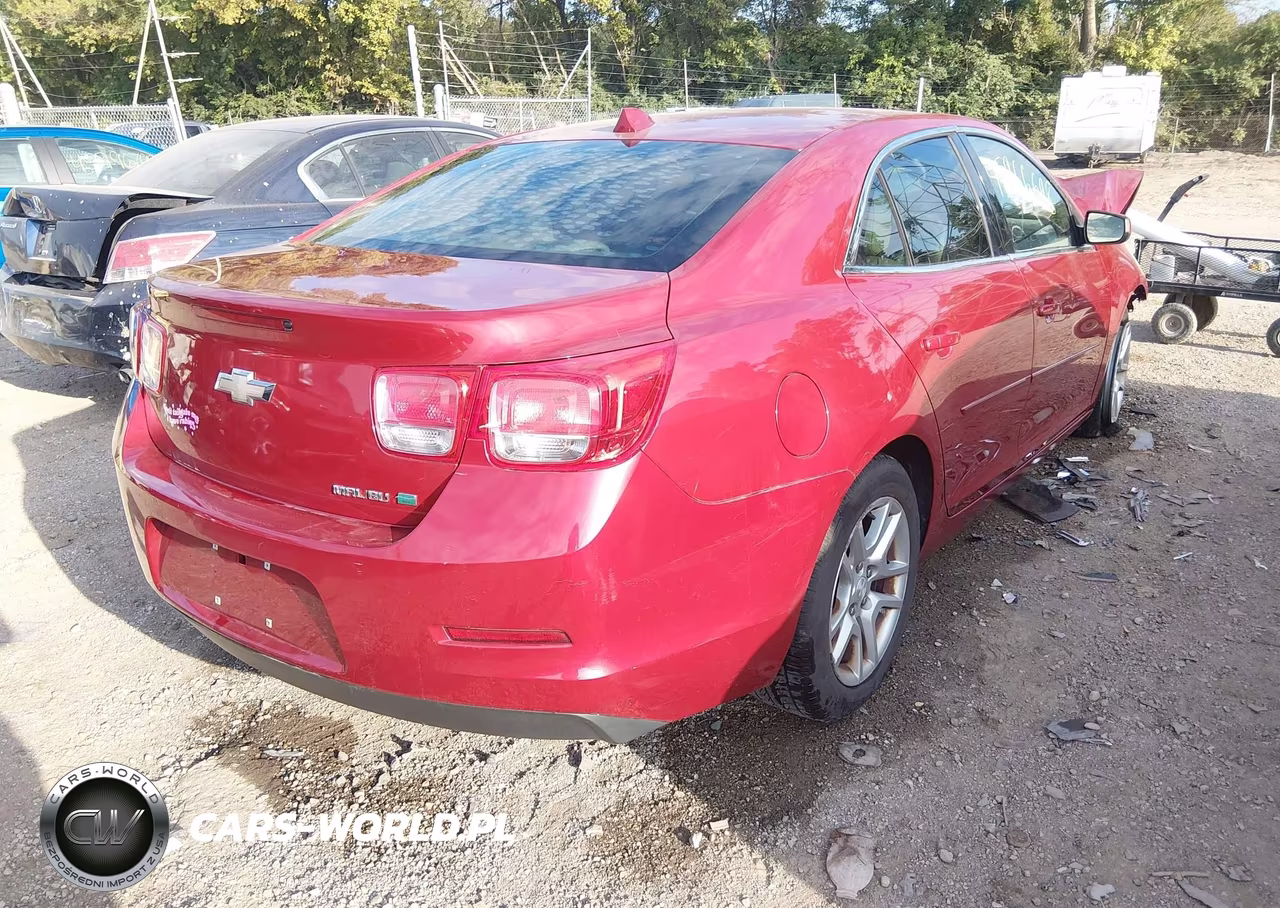 2013 Chevrolet Malibu Eco VIN:1G11D5SR8DF245934 - 4